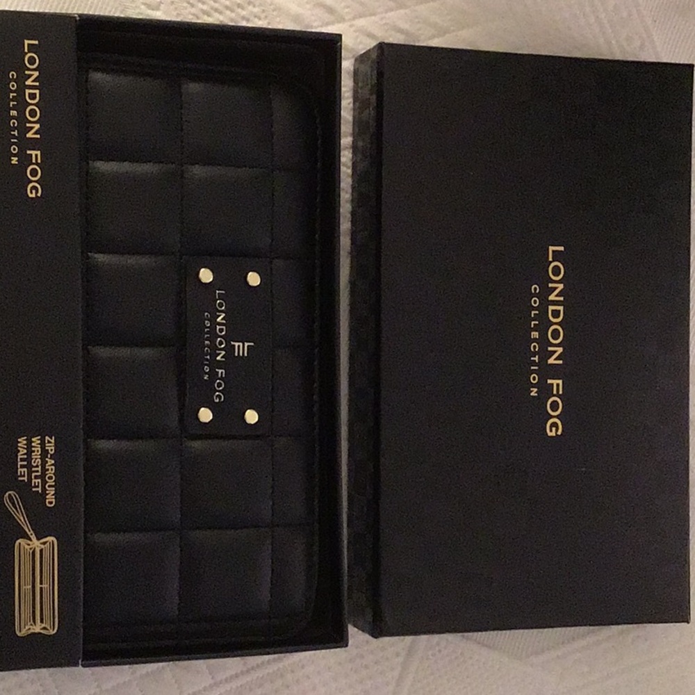BRAND NEW LONDON FOG BLACK BOX-QUILTED WRISTLET, ZIP-AROUND WALLET - Picture 2 of 8